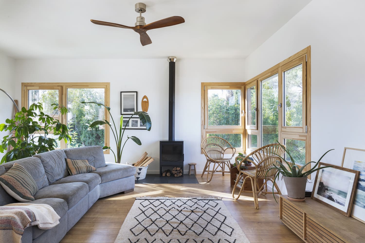 How to Remove Water Stains from Wood with Hydrogen Peroxide Apartment